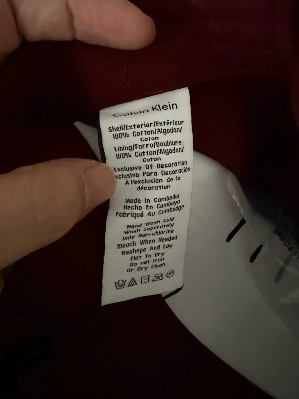 Calvin Klein 100% cotton baseball Hat in burgundy / maroon one size NWT